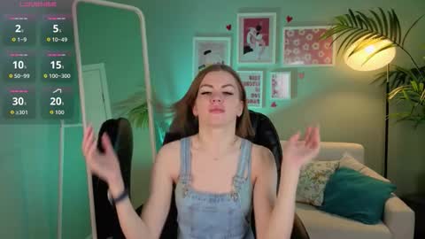 Snapshot of ilanna_moon chatting on October 14, 12:52 pm Ilanna online show from October 14, 12:52 pm