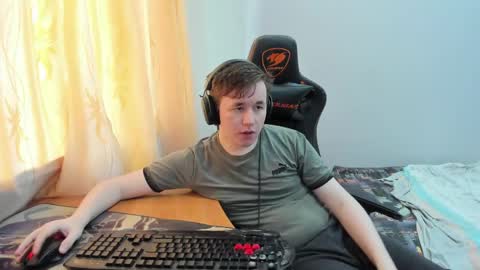 iliaskris online show from June 6, 12:22 pm
