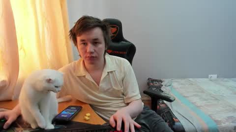 iliaskris online show from February 28, 9:57 am