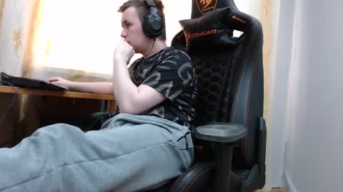 lord online show from November 20, 9:19 am