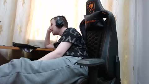 lord online show from November 9, 12:52 pm