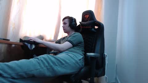 lord online show from February 25, 6:39 am