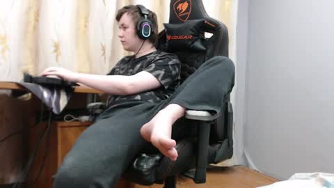 lord online show from April 1, 3:09 pm