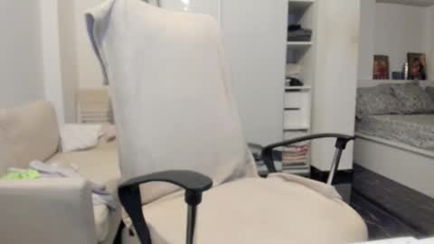 Bamby online show from March 25, 6:36 pm