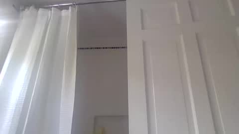 ilikeyou5847 online show from October 19, 4:44 pm