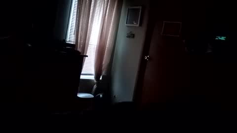 Iloomin8ion online show from January 25, 12:58 pm