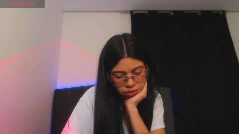 Ily Bea online show from January 20, 1:07 am