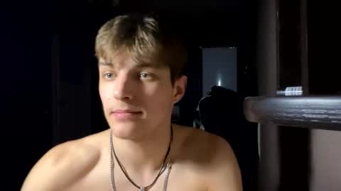 ilyahrr online show from March 5, 8:40 pm