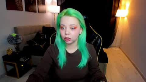 Roxy online show from January 18, 7:34 pm