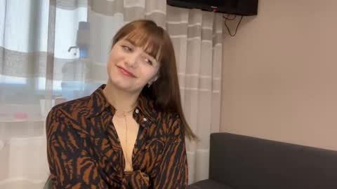 Snapshot of im_alisa_ chatting on October 20, 7:24 am Alisa online show from October 20, 7:24 am