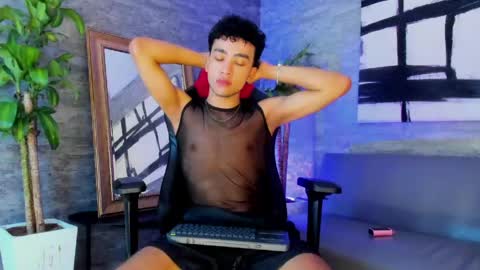 Darek  online show from April 22, 6:09 am