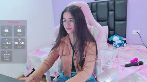 Eliza online show from March 30, 3:56 pm