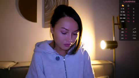 Milla online show from June 25, 8:03 pm