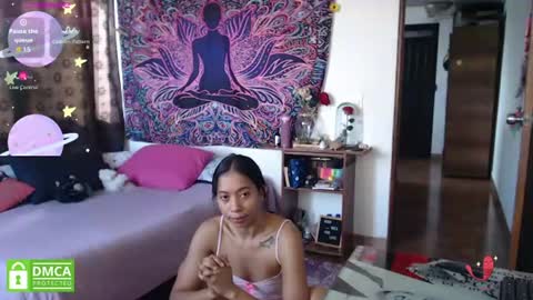 Cutie pie online show from June 22, 12:45 pm