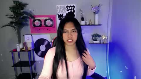 kyline online show from April 23, 10:22 pm
