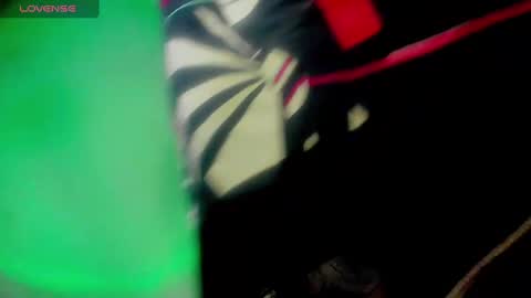 ella may online show from January 22, 12:49 pm