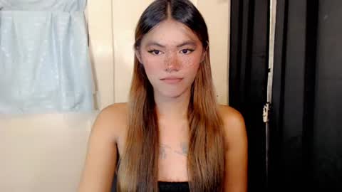 im_yourfairyannaxx online show from June 18, 11:37 am