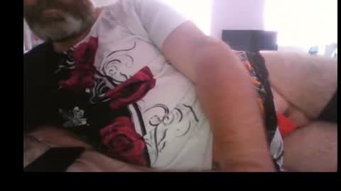 imagoodboyuk online show from October 13, 9:22 am