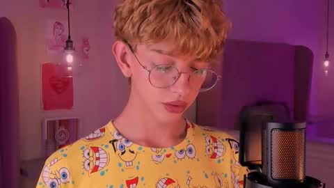 Damiano online show from October 18, 9:30 pm