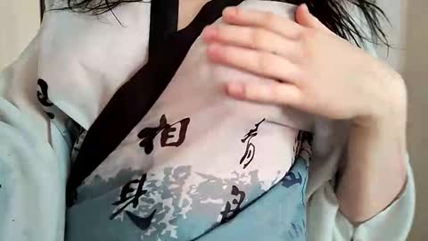 Sam and Jen online show from October 28, 8:59 am