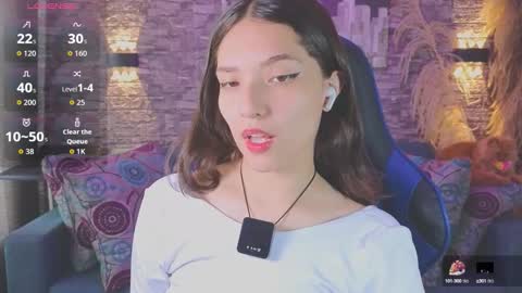 Karen  online show from October 1, 7:35 pm