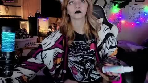 Inarafoxx online show from March 28, 1:18 am