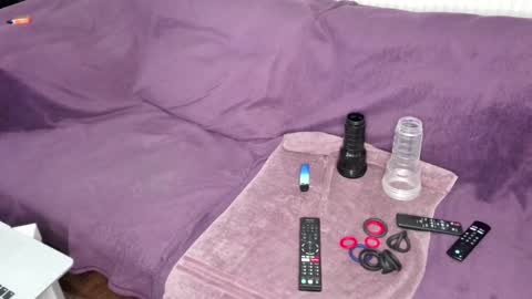 Snapshot of indian_exhibitionist chatting on January 25, 9:14 pm indian_exhibitionist online show from January 25, 9:14 pm