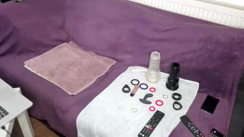 Snapshot of indian_exhibitionist chatting on October 19, 8:02 pm indian_exhibitionist online show from October 19, 8:02 pm