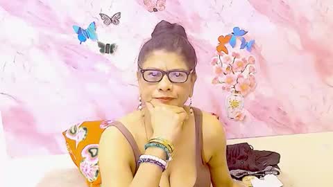 Femiez online show from November 29, 7:49 am