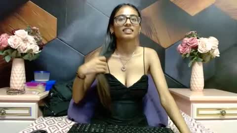 Armani online show from January 24, 10:32 am