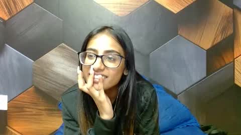 Armani online show from February 1, 10:48 am