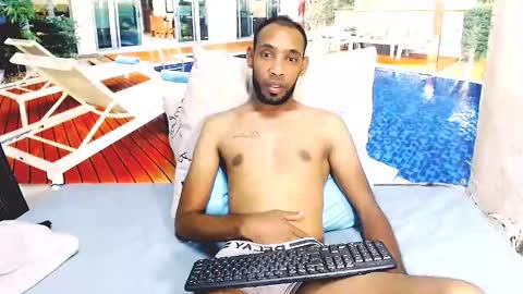 indianmagicmike69 online show from February 18, 6:08 pm