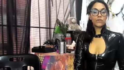 indianmystica4u69 online show from March 12, 10:52 am