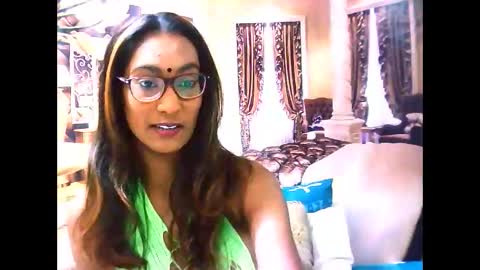 Snapshot of indianrebel4u2luv chatting on October 21, 5:45 am indianrebel4u2luv online show from October 21, 5:45 am