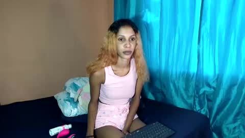 indiansugarbaby01 online show from May 9, 4:51 am