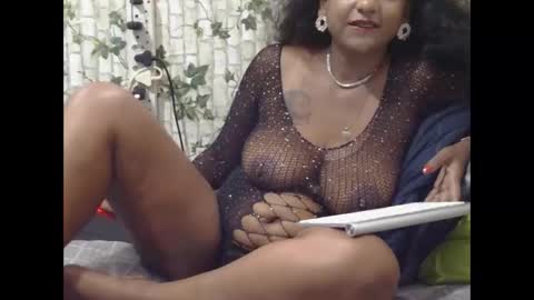 Snapshot of indiantina01 chatting on February 20, 10:15 pm tina online show from February 20, 10:15 pm