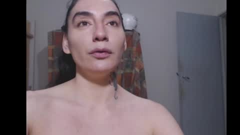 IndioandLuliXXX online show from April 21, 2:37 am