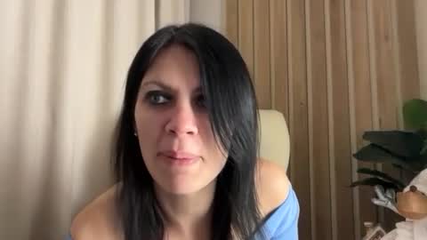 InjaAtHome online show from January 19, 3:22 pm