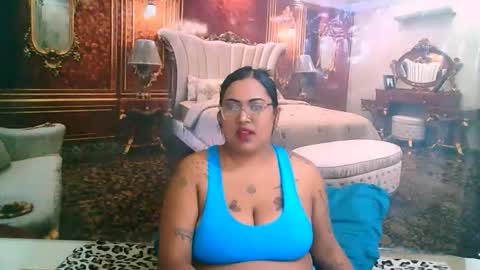 Kim online show from November 3, 5:25 pm