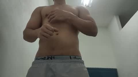 INSTAGRAM  camilodlx online show from December 15, 8:16 pm