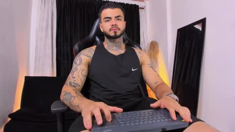 Brayan Chavez online show from April 20, 1:52 am