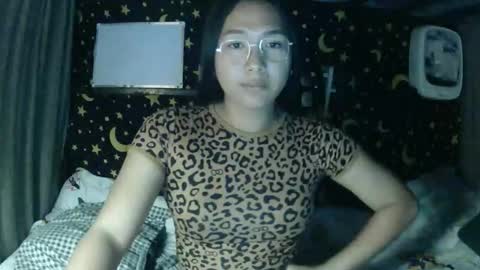 MAXINE online show from February 9, 5:00 am