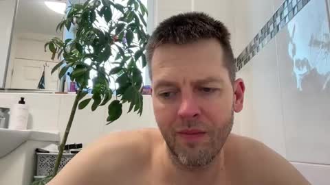 InterestedHun online show from March 9, 5:06 pm