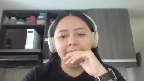 Iris 3 online show from April 6, 2:18 pm