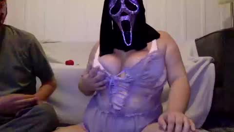 intowhatnow online show from October 19, 2:22 pm