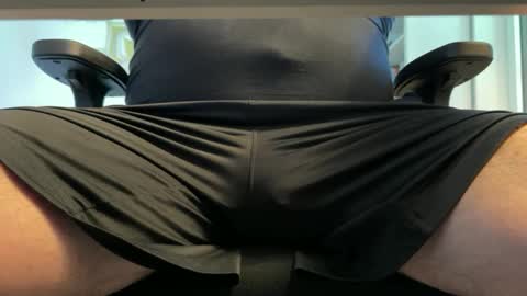 intressiert online show from May 24, 10:44 am