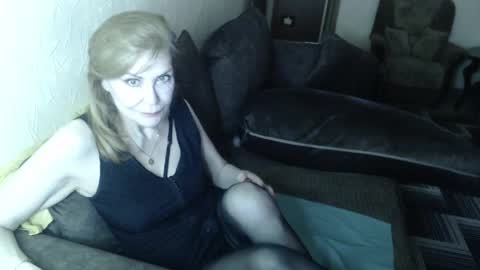 irenalegs online show from March 29, 9:00 am