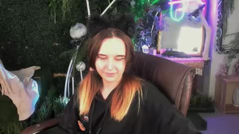 IreneBailey online show from November 9, 9:46 am