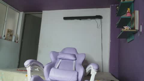 Camilla online show from February 27, 1:17 pm