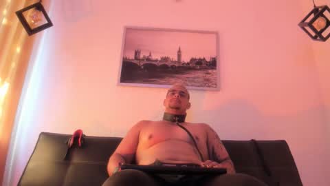 Leo online show from April 11, 9:52 pm